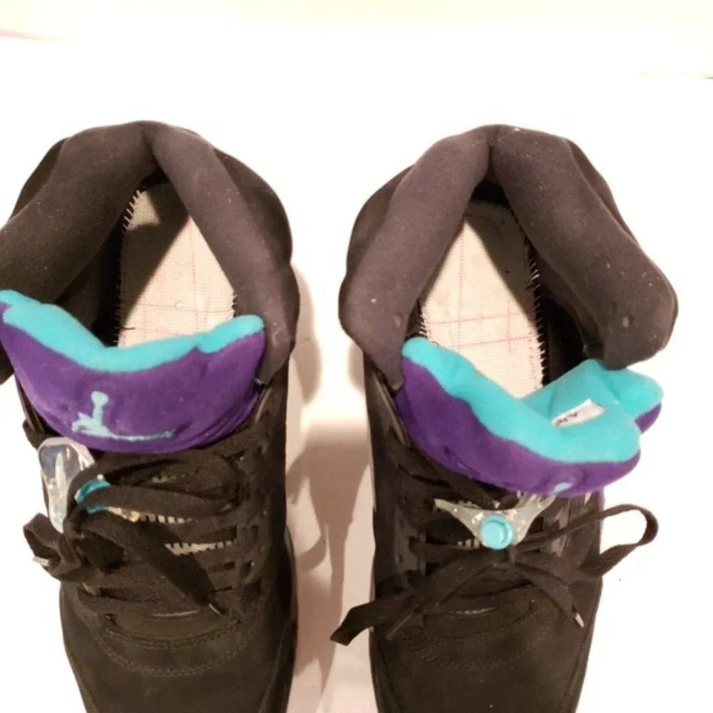Air Jordan 5 Retro 'Black Grape' - 136027 007 136027-007 us 11 mens sneakers